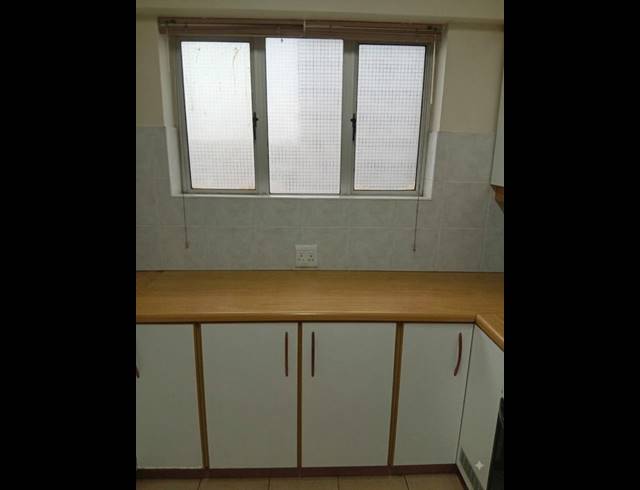 2 BEDROOM PROPERTY TO RENT IN NORTH BEACH